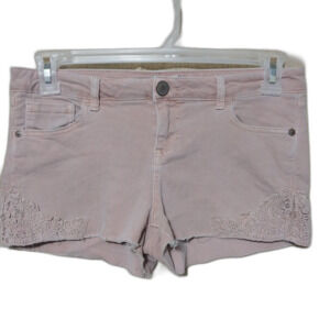Rue21 shorts Women 5/6 peach denim cut off raw hem lace applique Cowgirl Cottage